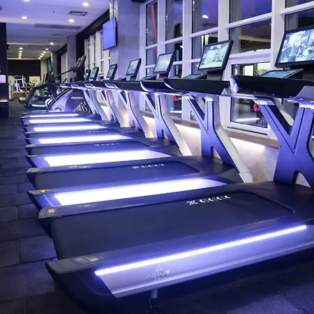 Apartment 36th Floor Skyline With & Fitness Included - Cevahir Sky City, Skopje